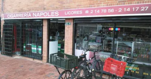 CIGARRERIA NAPOLES AVENIDA 19 CON 125 CIGARRERIA NAPOLES AVENIDA 19 CON 125